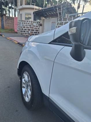 FORD ECOSPORT 1.5 TI-VCT FLEX FREESTYLE AUTOMÁTICO FORD ECOSPORT 1.5 TI-VCT FLEX FREESTYLE AUTOMÁTICO
